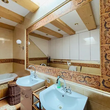 Magical 5 Room, Place *